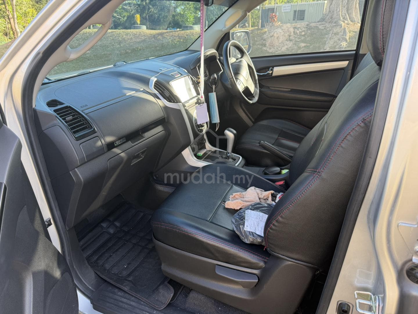 2020 Isuzu D-max Premium Dual Cab — photo 8