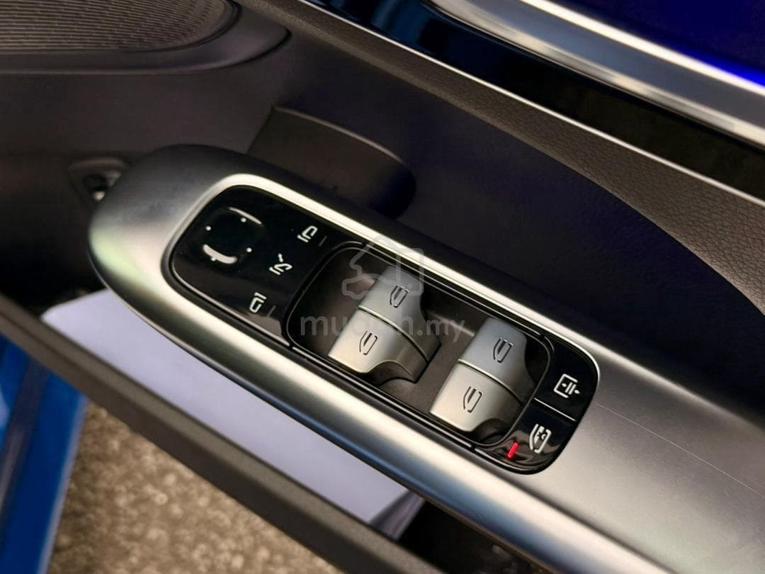 2023 Mercedes-Benz C300 AMG Line — photo 19
