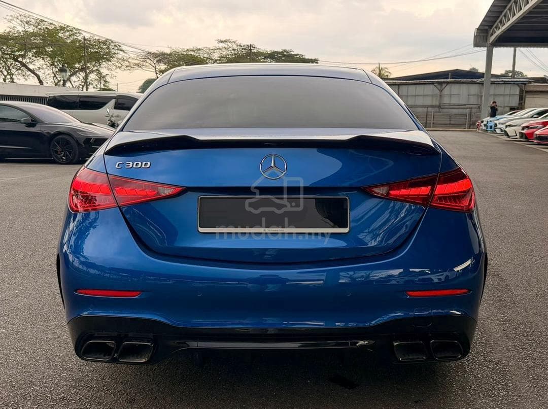 2023 Mercedes-Benz C300 AMG Line — photo 2