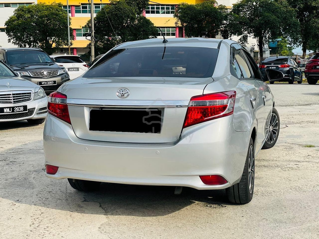 2015 Toyota Vios G — photo 2