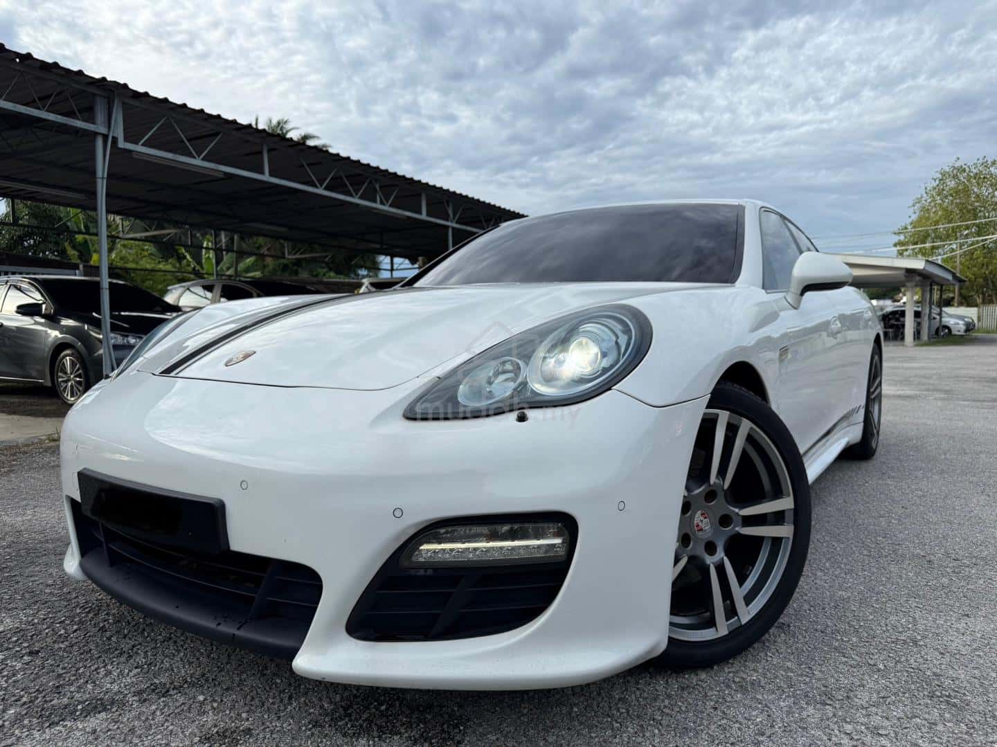 2011 Porsche Panamera Panamera 4S