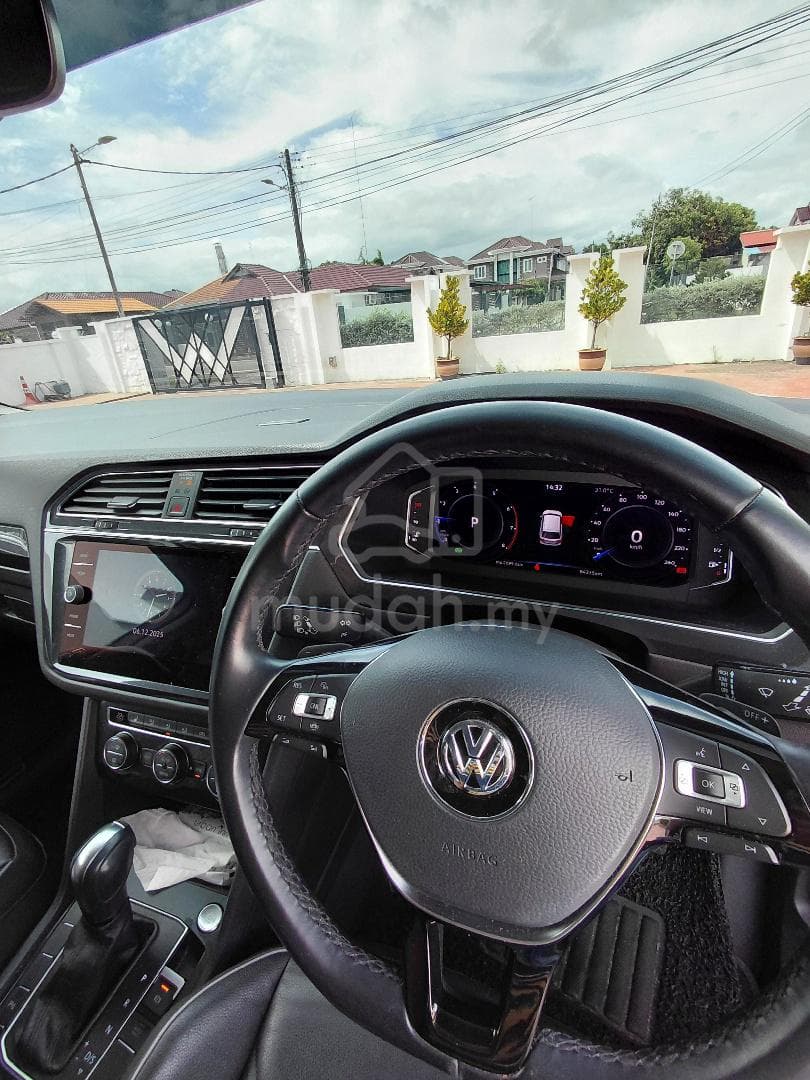 2022 Volkswagen Tiguan Allspace Highline — photo 7