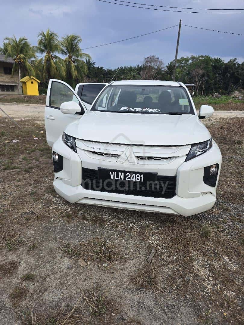 2023 Mitsubishi Triton VGT Athlete