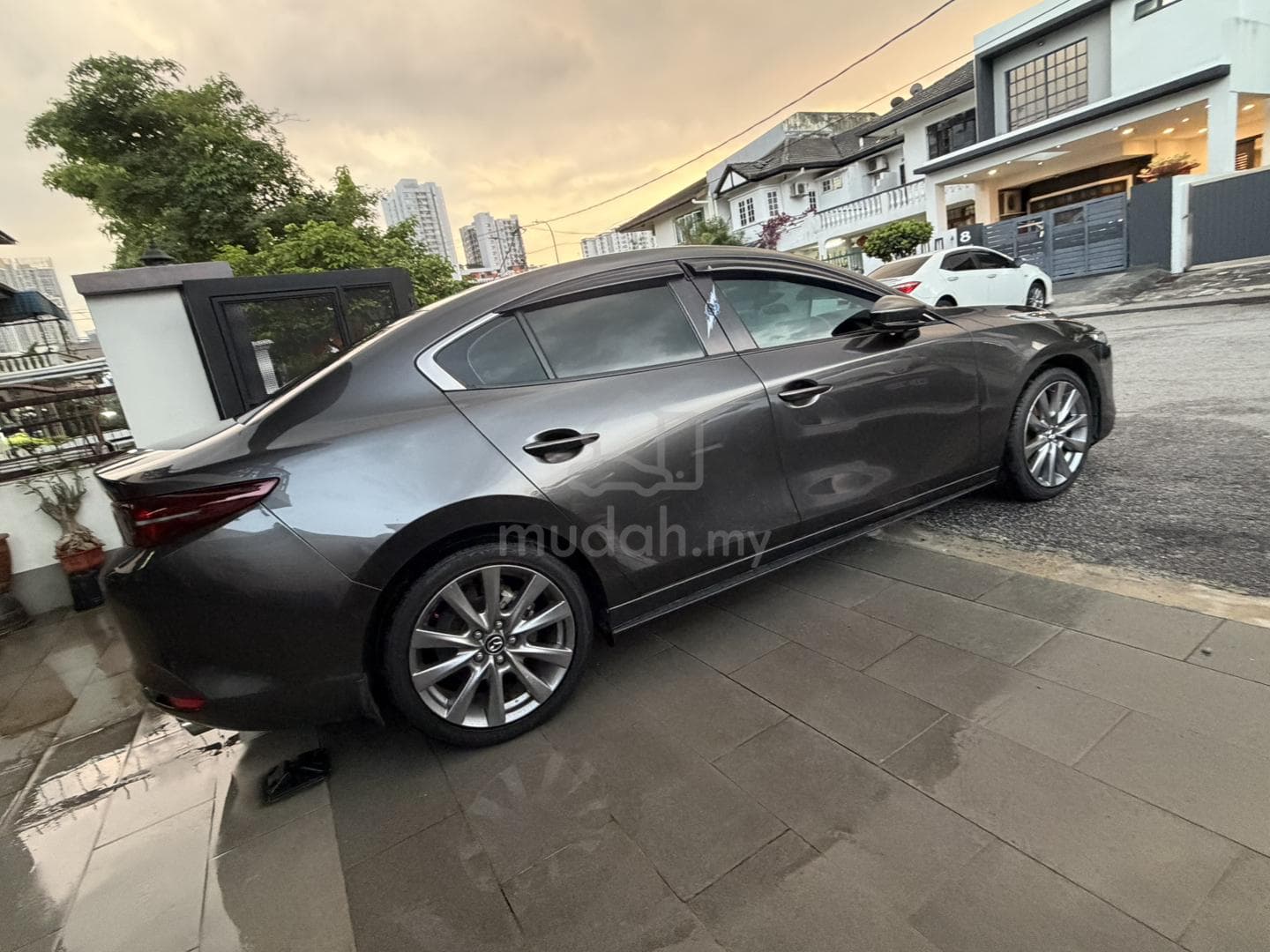 2021 Mazda 3 SKYACTIV-G High Plus — foto 2