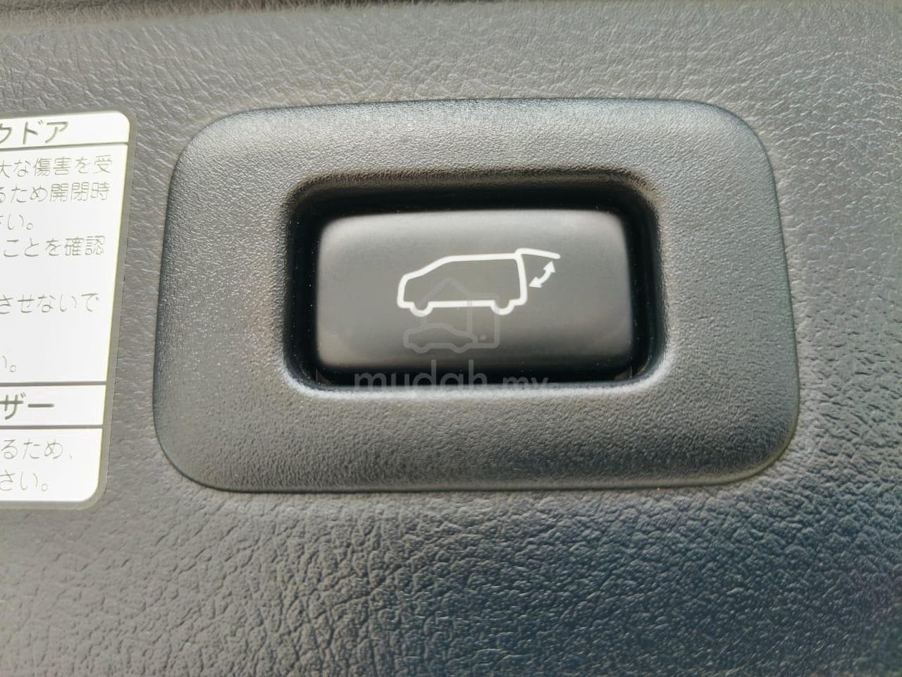 2019 Toyota Alphard SC — photo 14