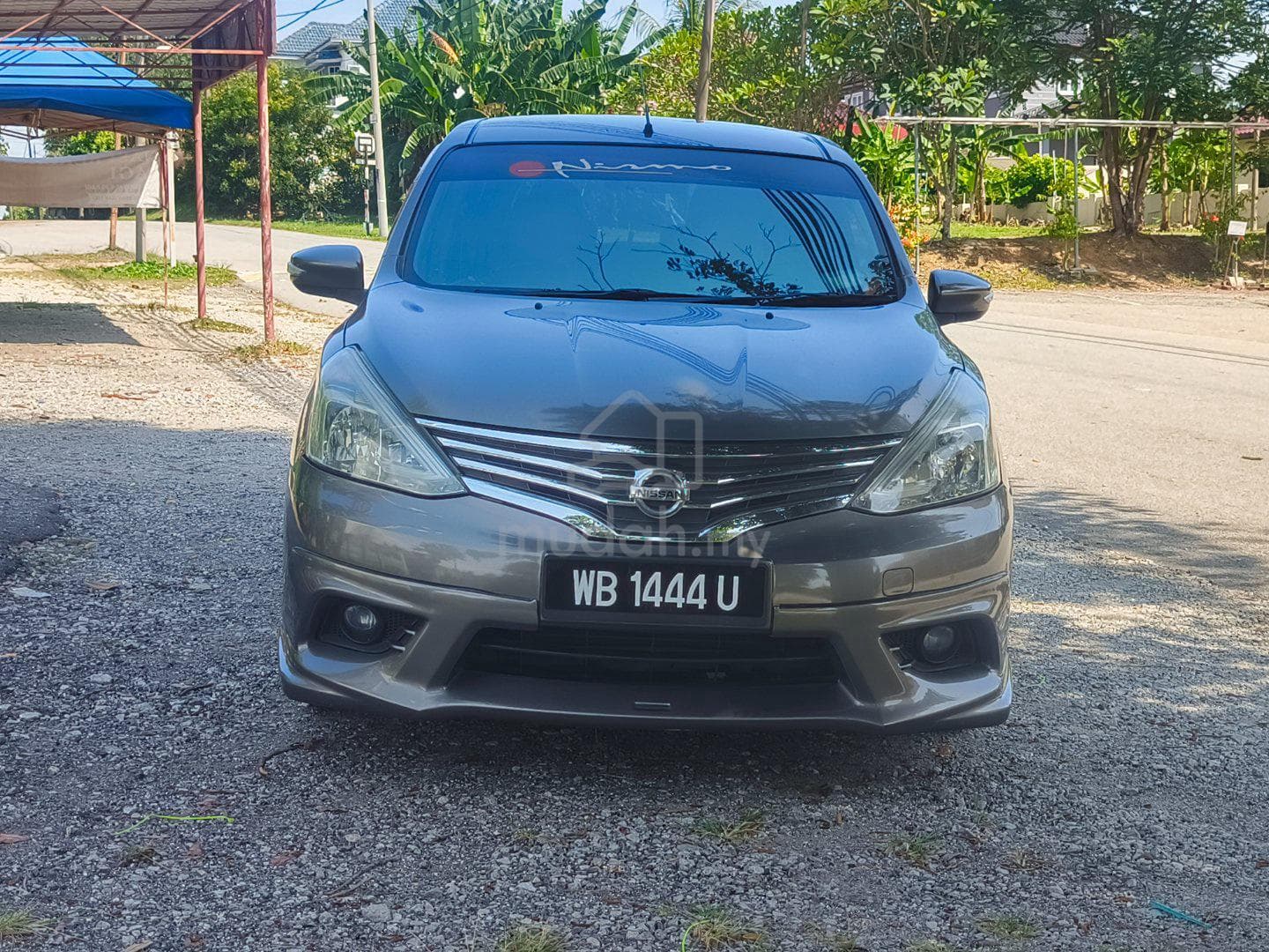 2015 Nissan Grand Livina Comfort — foto 2